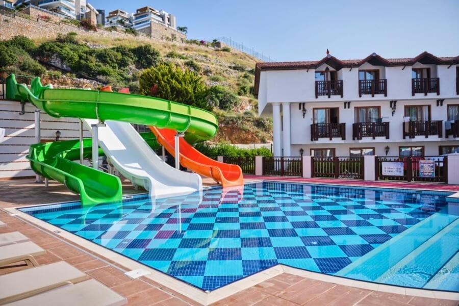 Noxinn Hotels Club Ultra All Inclusive Konaklı Buitenkant foto