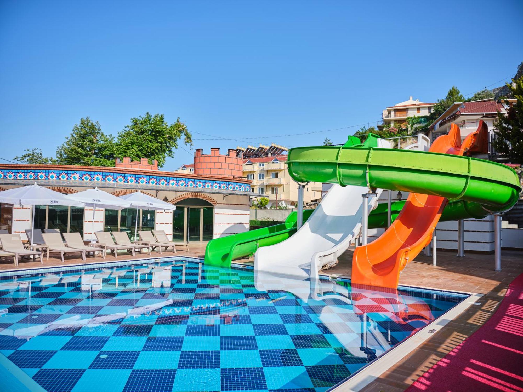 Noxinn Hotels Club Ultra All Inclusive Konaklı Buitenkant foto
