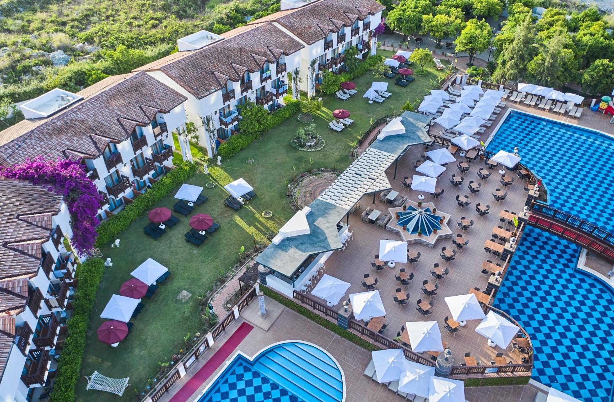 Noxinn Hotels Club Ultra All Inclusive Konaklı Buitenkant foto